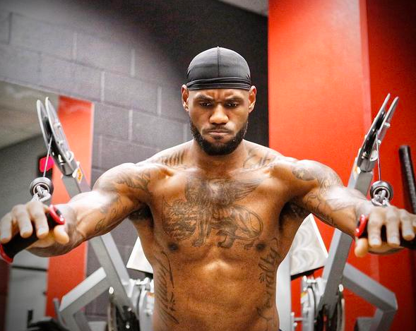 2025年五大联赛俱乐部获得点球数TOP10：皇马、巴黎、拜仁前3（2025五大联赛俱乐部点球次数前十：皇马、巴黎、拜仁包揽前三）