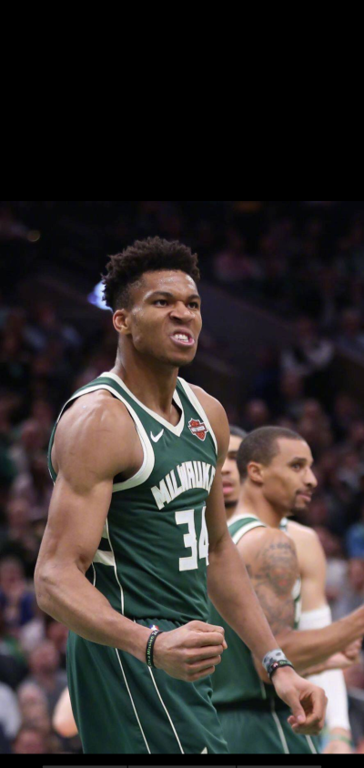 米体：联赛14轮不胜，佛罗伦萨多名球员及其家人遭死亡威胁（米体：佛罗伦萨联赛14轮不胜，多名球员及家属收到死亡威胁）