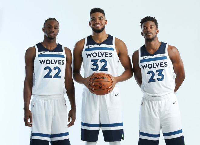 中超历年冠军主帅：仅4位本土教练，穆斯卡特2年2冠（中超历届冠军教练盘点：本土教头仅4人，穆斯卡特两年双冠）