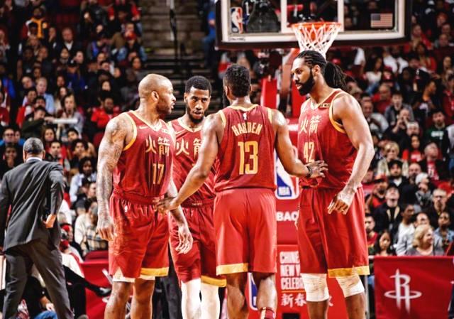 意甲战报：贝内德扎克点射、恩佐拉直红，比萨0-1帕尔马（帕尔马1-0力克比萨：贝内德扎克点球，恩佐拉直红）